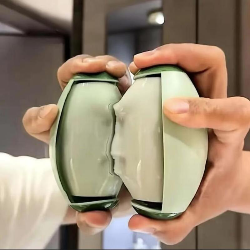 985fe52320e33d0ddc185ab05c1555be.png Reusable Pet Hair Remover – Easy, Washable & Durable